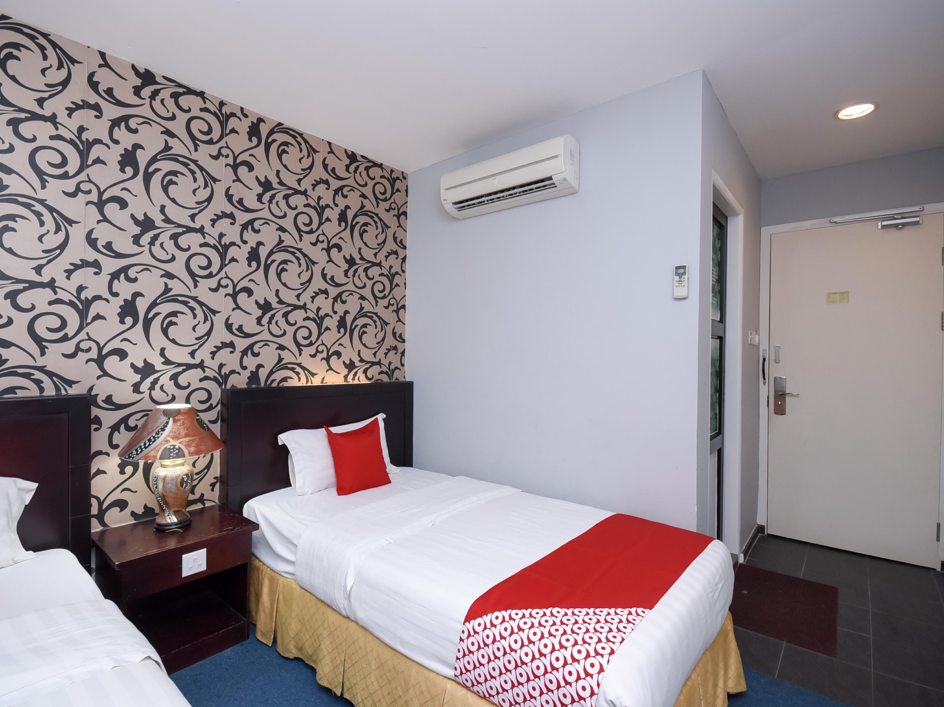 Super Oyo 89604 City Home Stay Miri Extérieur photo
