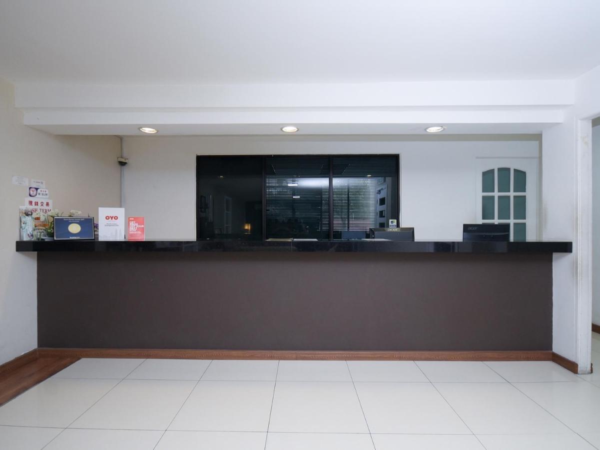 Super Oyo 89604 City Home Stay Miri Extérieur photo